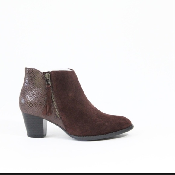 Vionic Shoes - Vionic Brown Ankle Boots